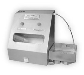 automatische Händedesinfektion mit sensorgesteuerter Einwegbarriere - 12 V, 50 Hz — ADR 01.1